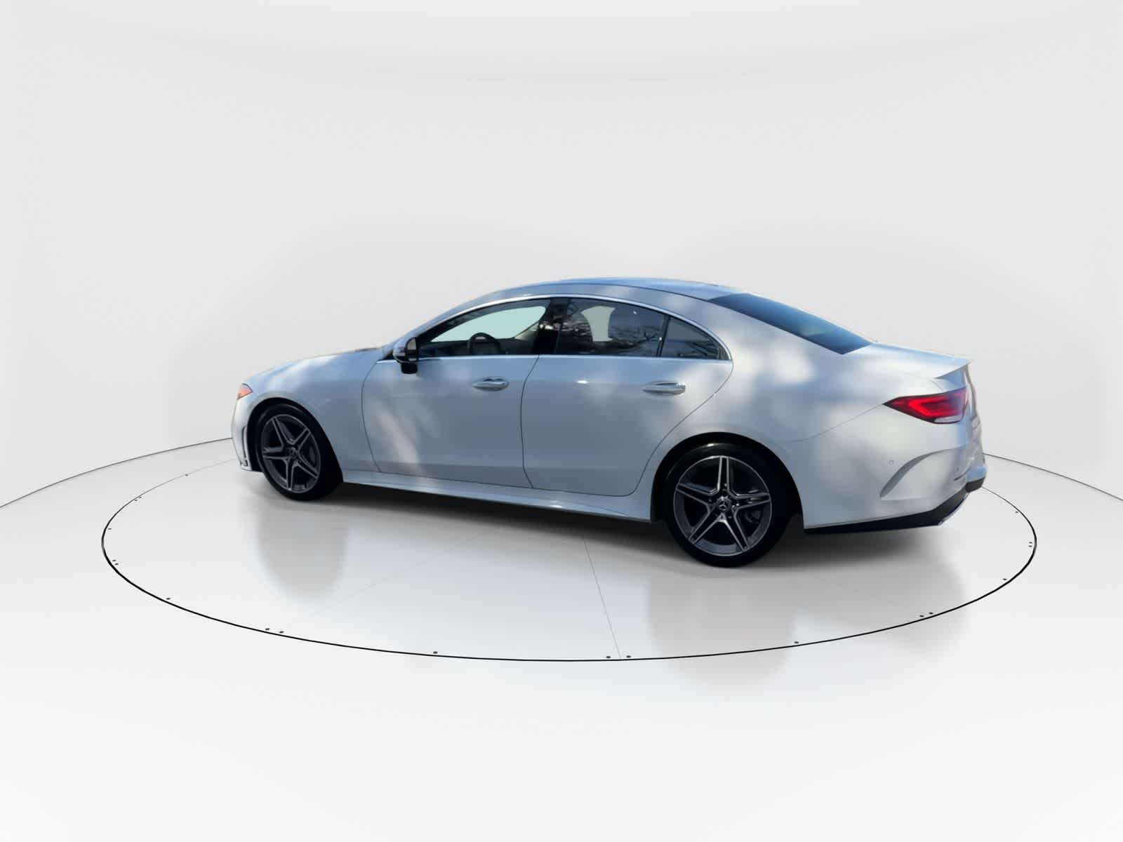 Thumbnail: 2019 Mercedes-Benz CLS - 2
