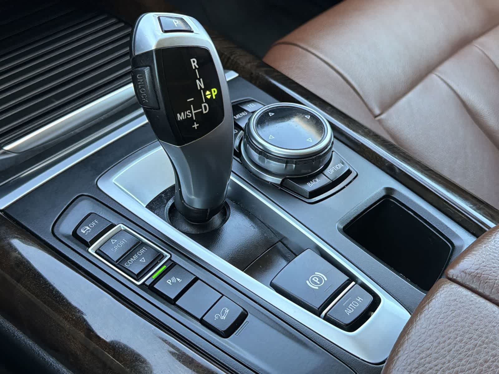 Thumbnail: 2015 BMW X5 - 25