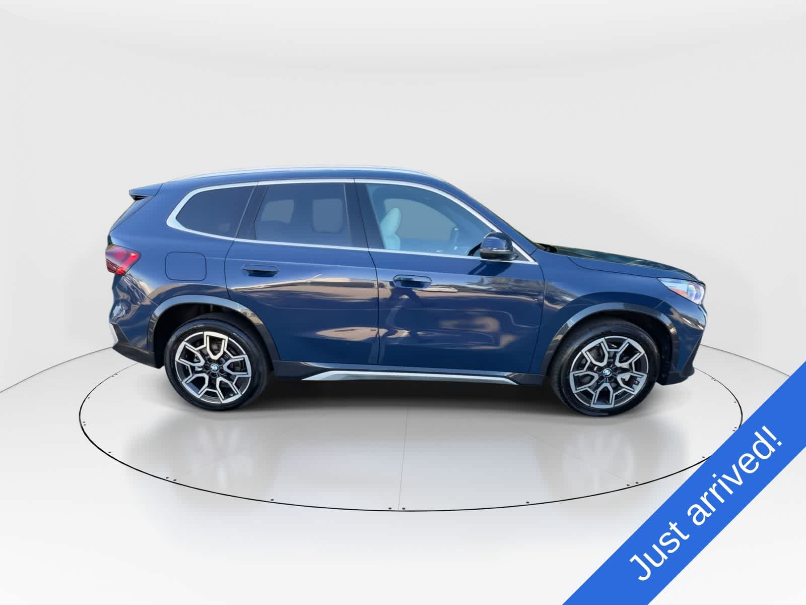 Thumbnail: 2026 BMW X1 - 9