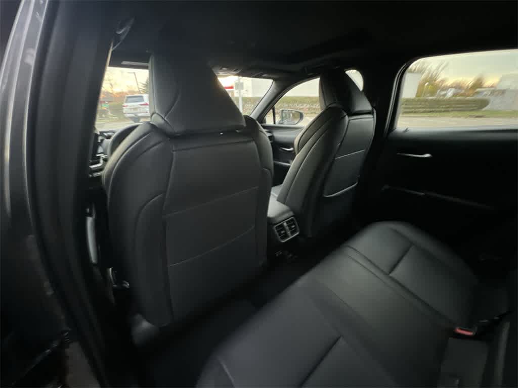 Thumbnail: 2020 Lexus UX - 20