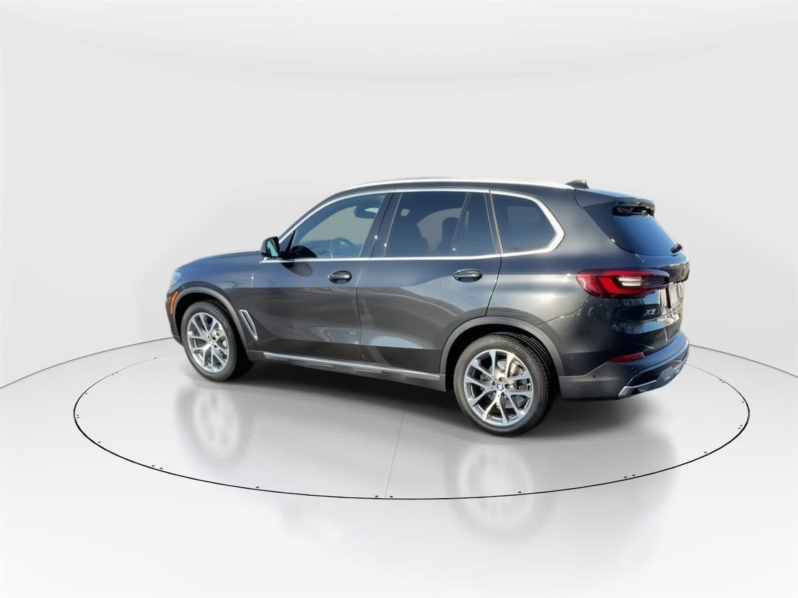 Thumbnail: 2023 BMW X5 - 7