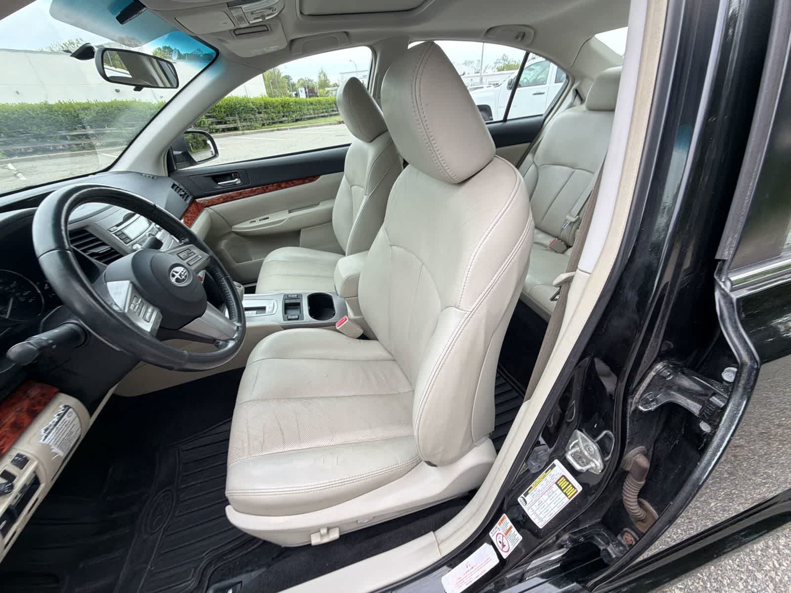 Thumbnail: 2011 Subaru Legacy - 19