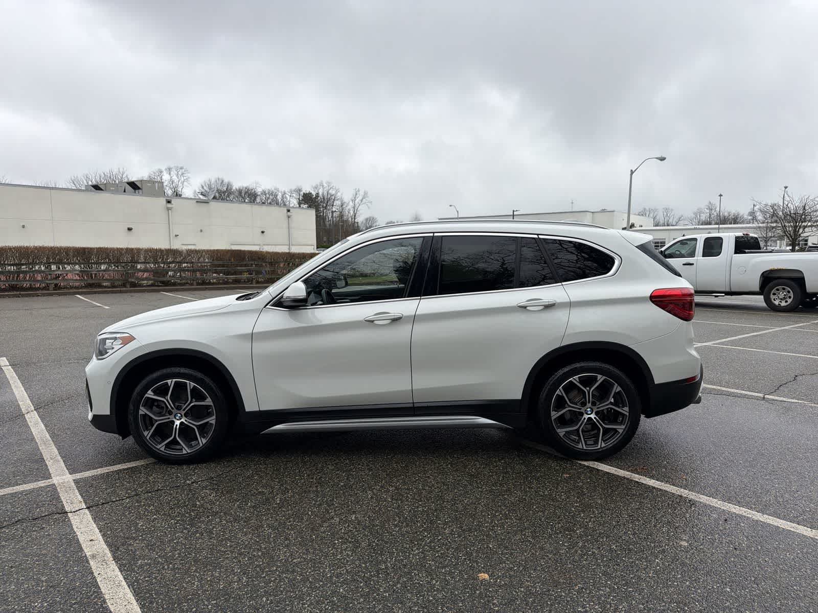 Thumbnail: 2021 BMW X1 - 11