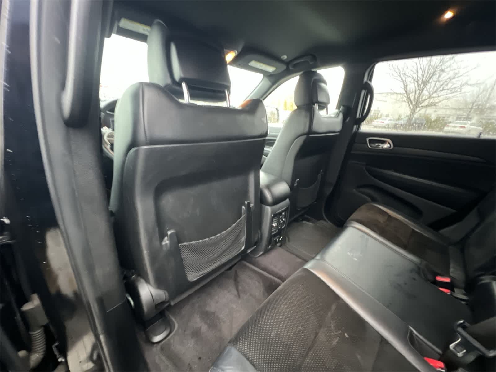 Thumbnail: 2017 Jeep Grand Cherokee - 20