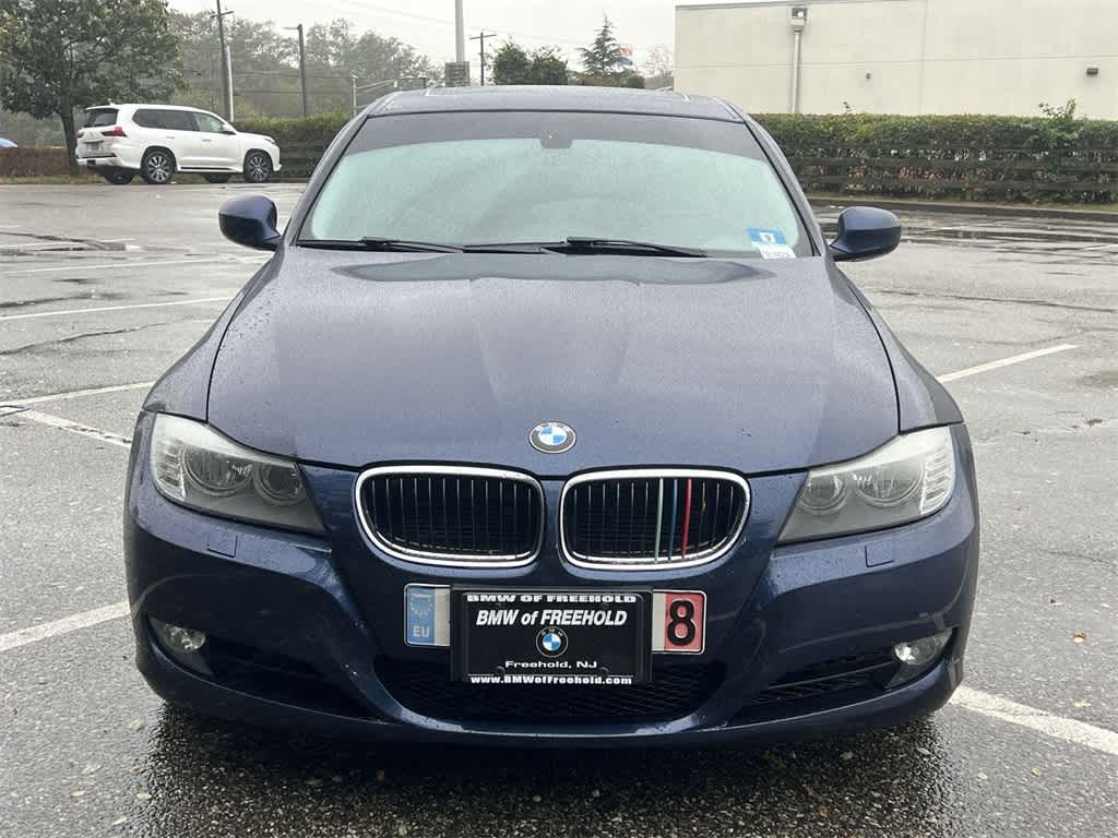 Thumbnail: 2011 BMW 3 Series - 14