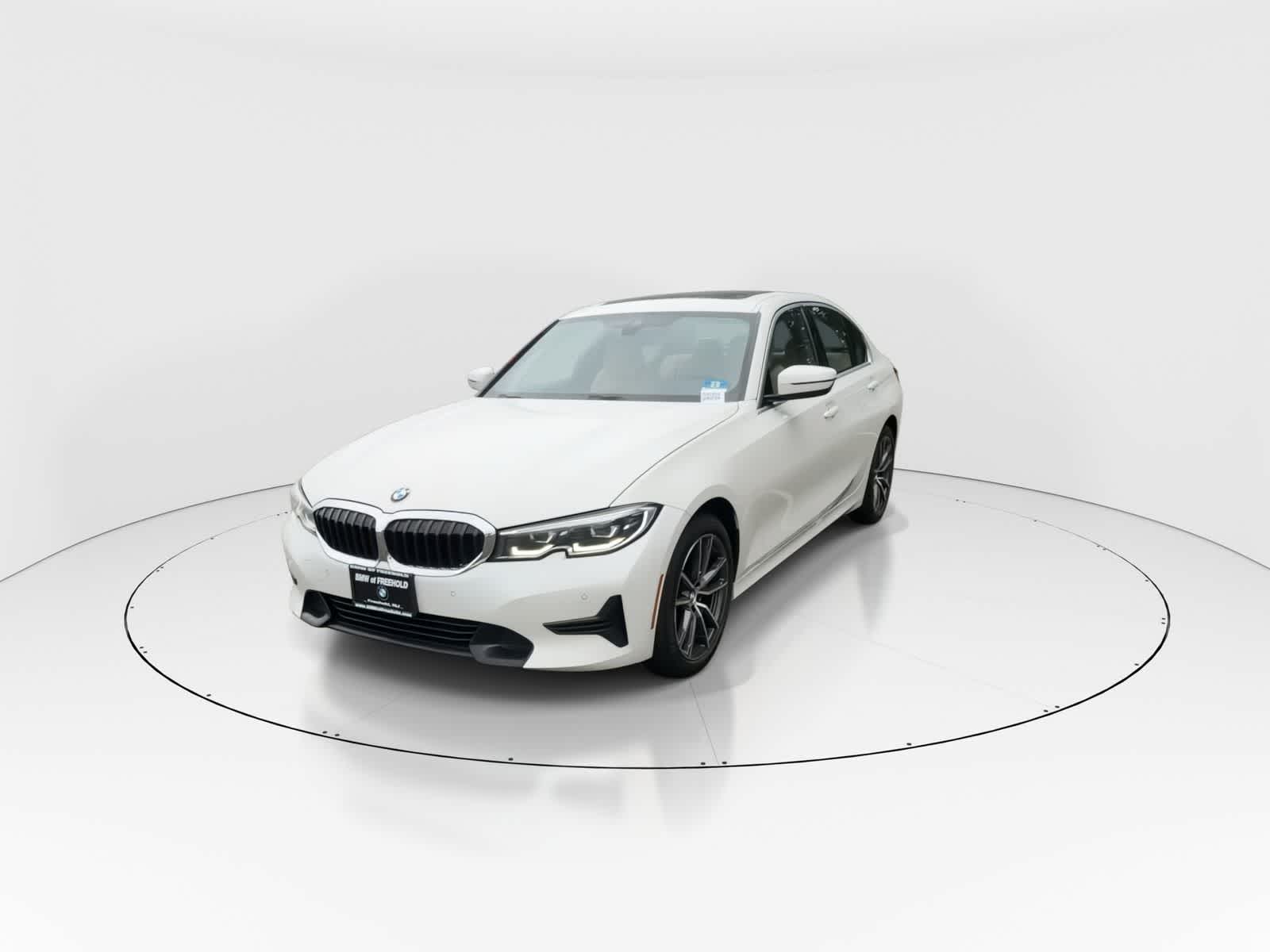 Thumbnail: 2020 BMW 3 Series - 4