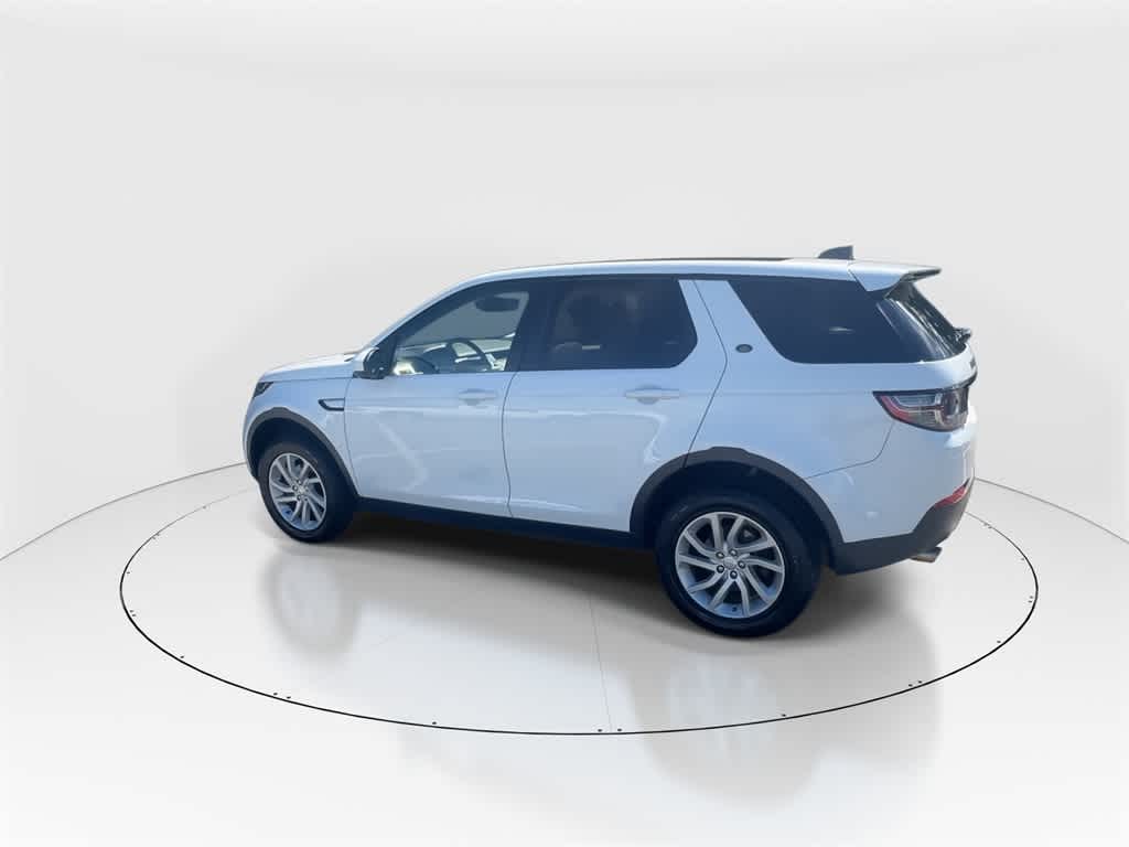 Thumbnail: 2018 Land Rover Discovery Sport - 6