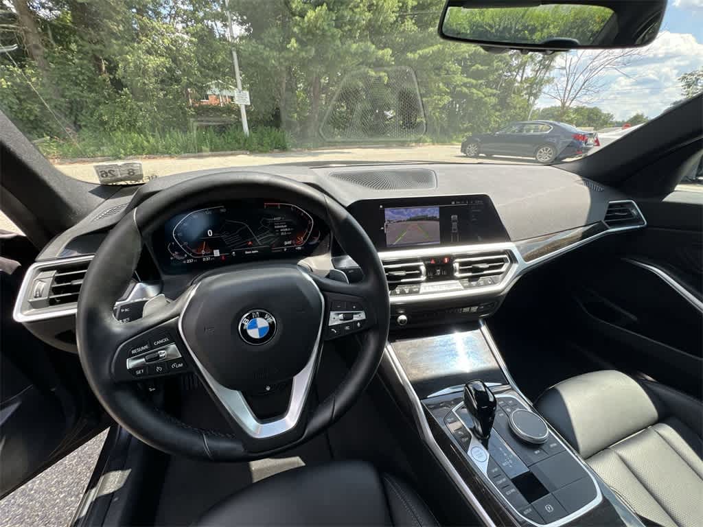 Thumbnail: 2022 BMW 3 Series - 18