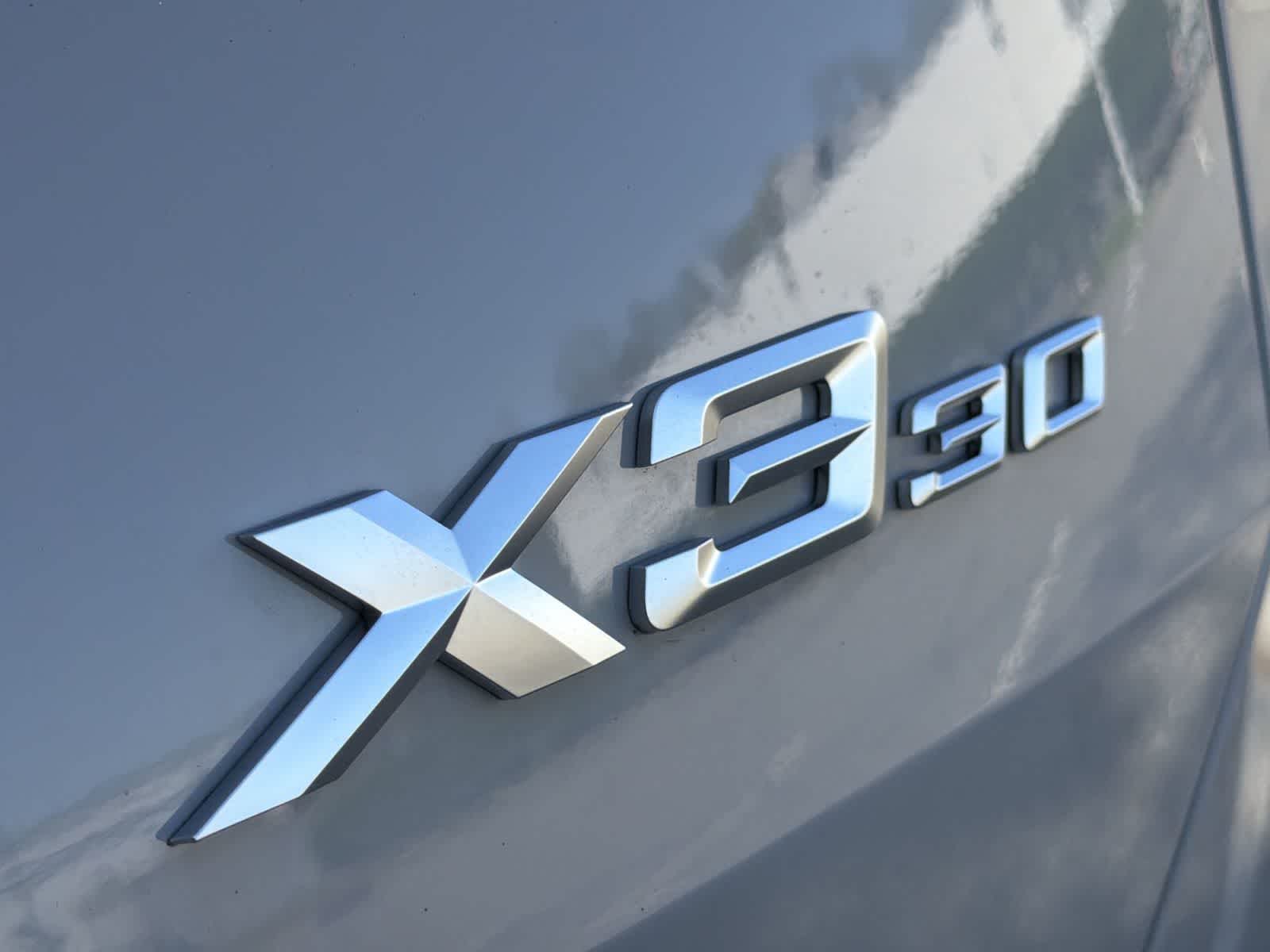 Thumbnail: 2026 BMW X3 - 15