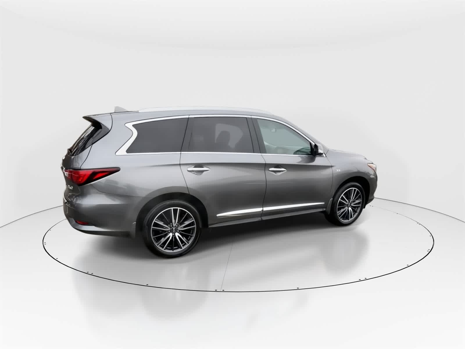 Thumbnail: 2018 INFINITI QX60 - 8