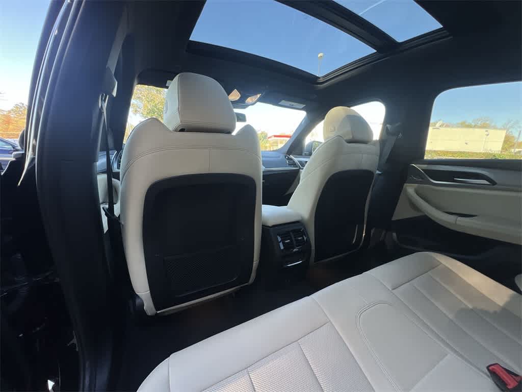 Thumbnail: 2023 BMW X4 - 20