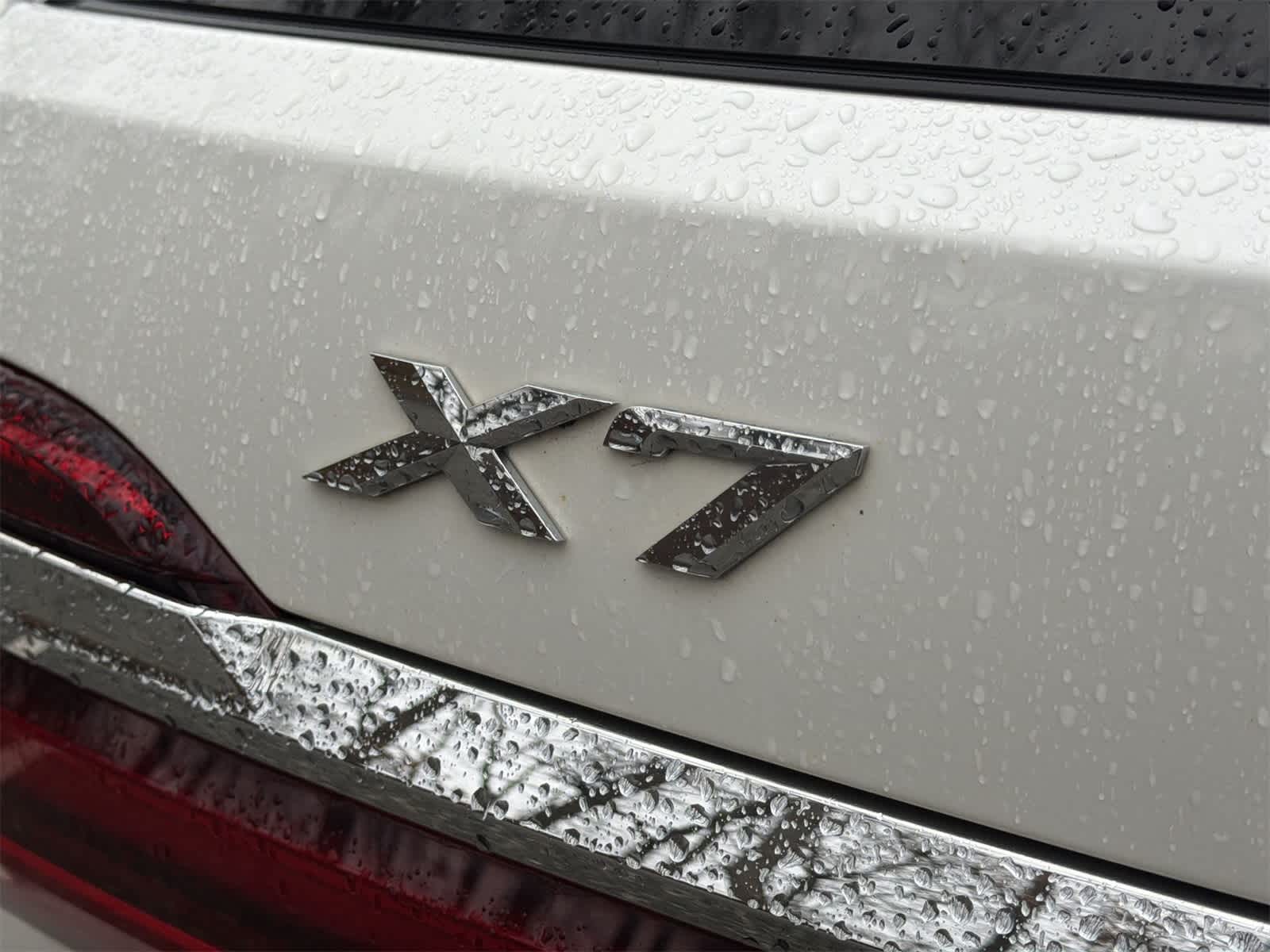 Thumbnail: 2021 BMW X7 - 15