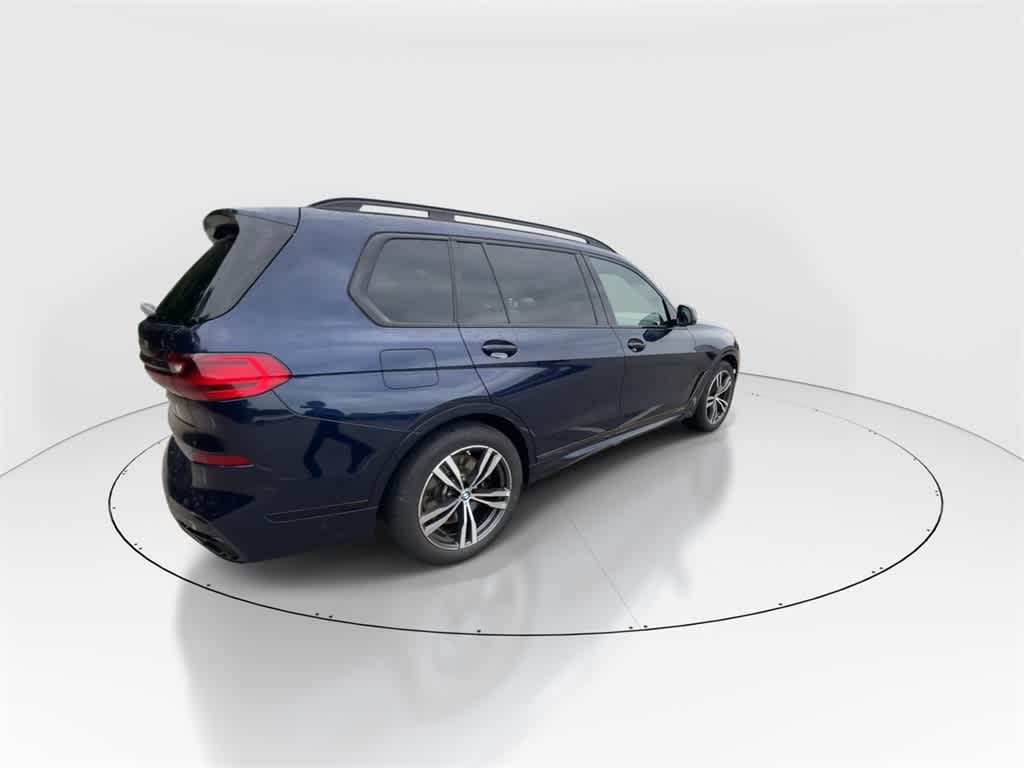 Thumbnail: 2021 BMW X7 - 8