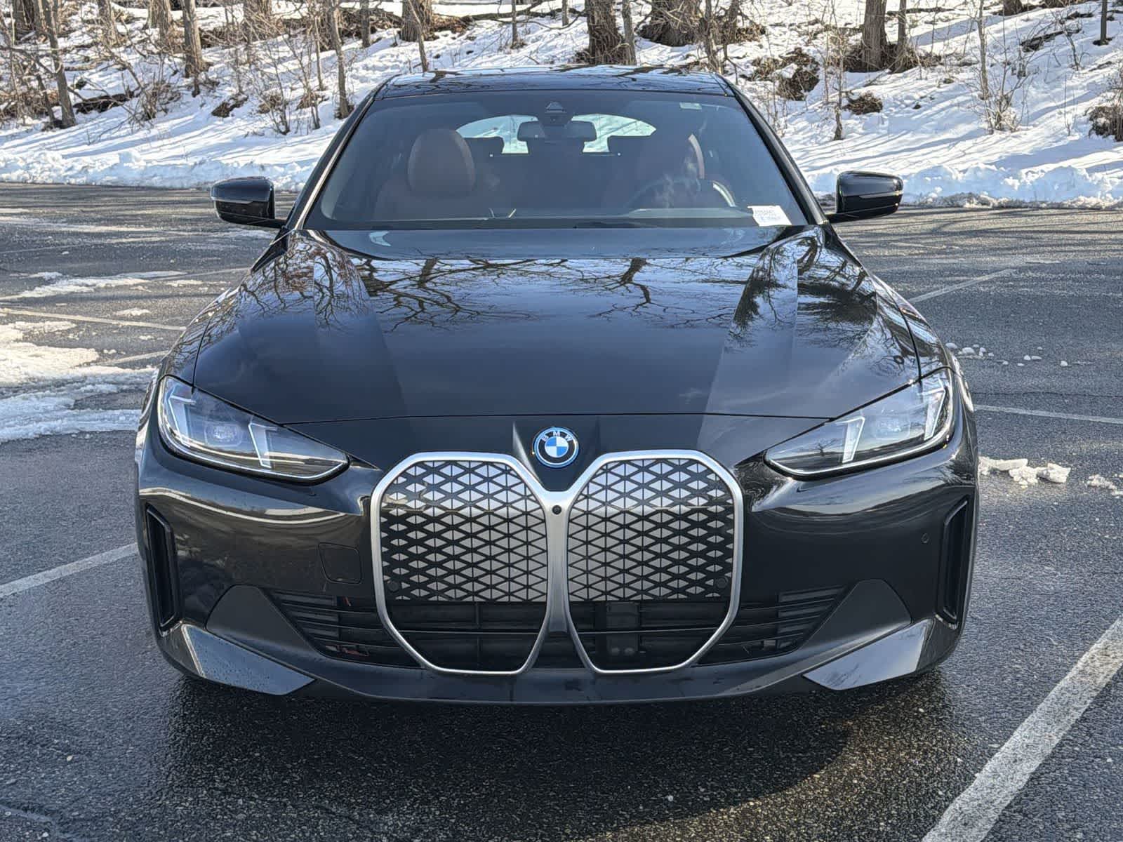 Thumbnail: 2025 BMW i4 - 14