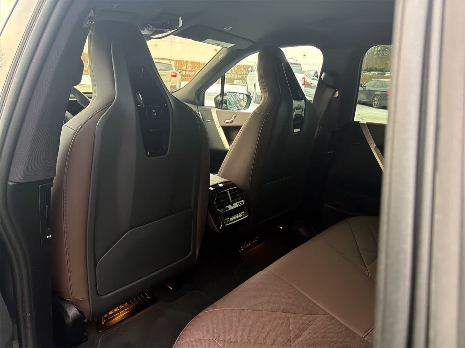 Thumbnail: 2026 BMW iX - 19