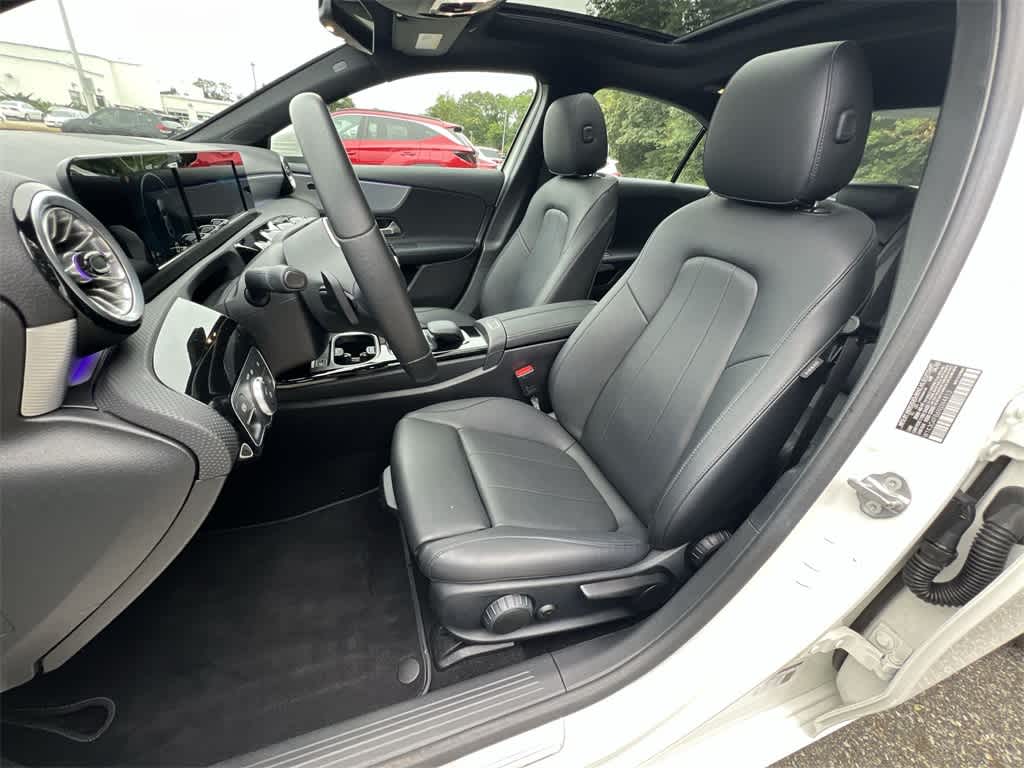 Thumbnail: 2022 Mercedes-Benz A-Class - 19