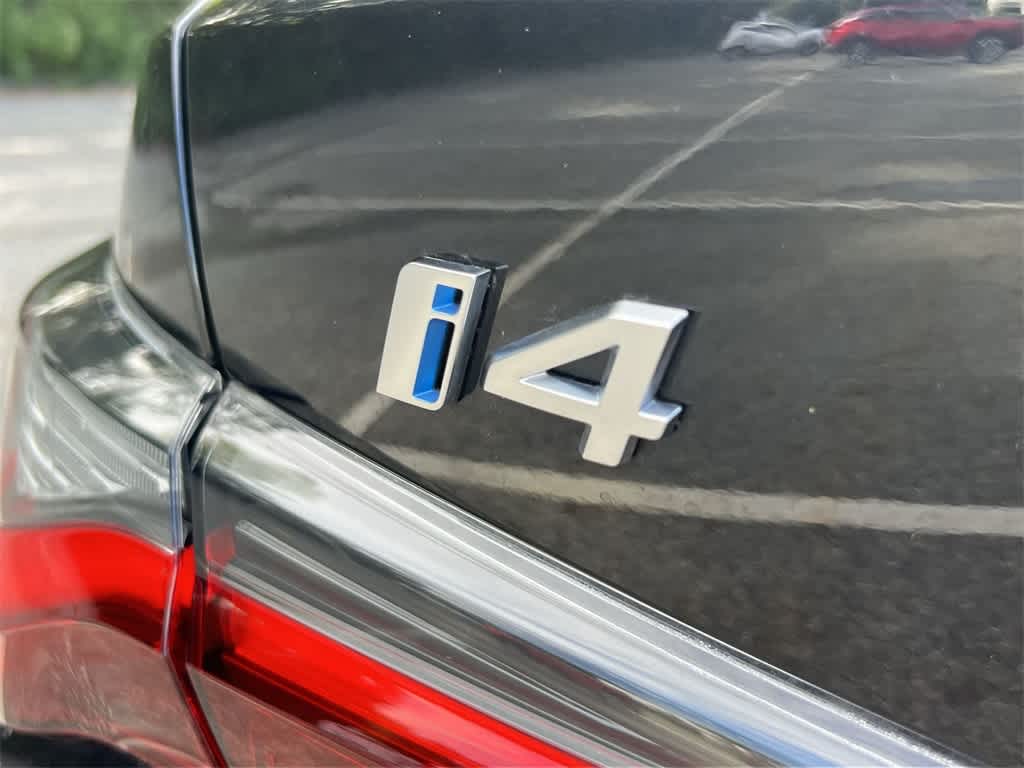 Thumbnail: 2025 BMW i4 - 15