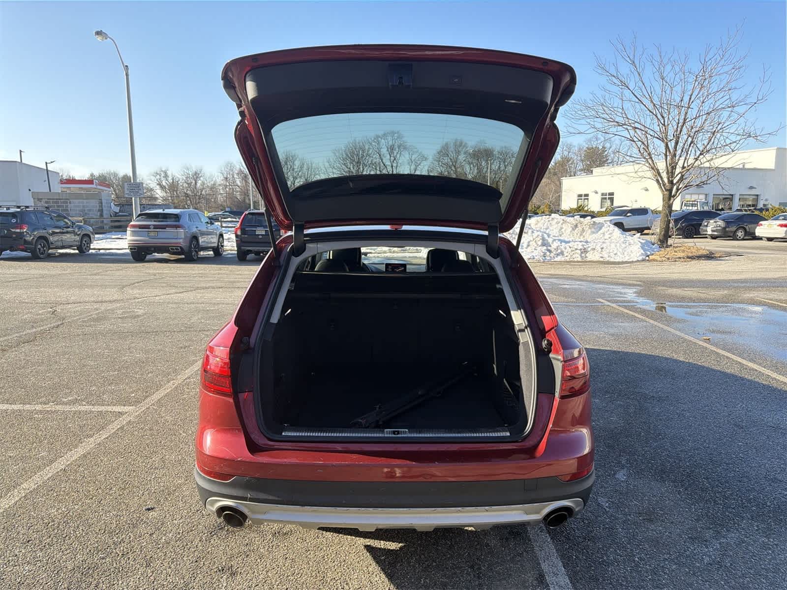 Thumbnail: 2017 Audi A4 - 27