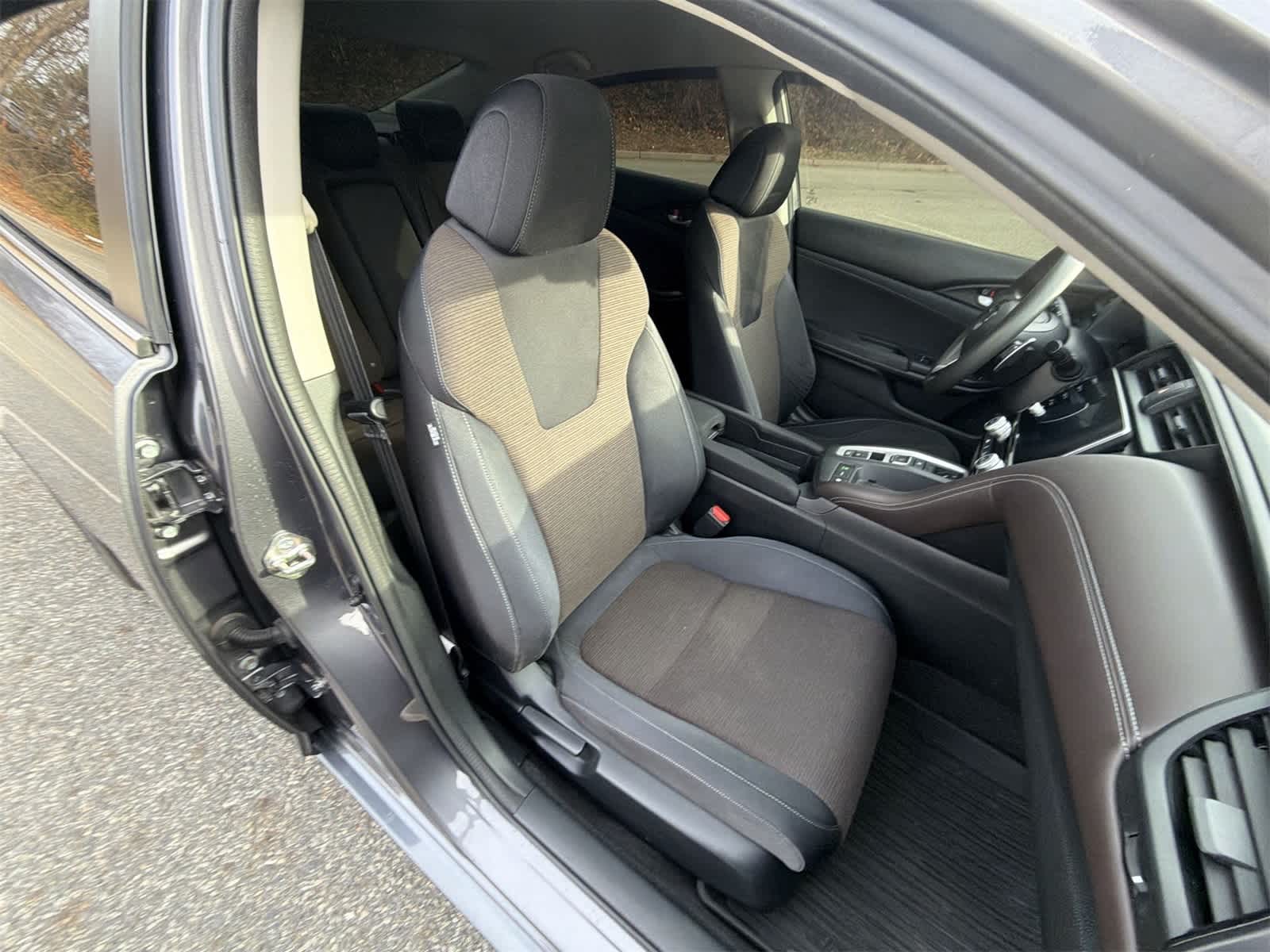 Thumbnail: 2019 Honda Insight - 22