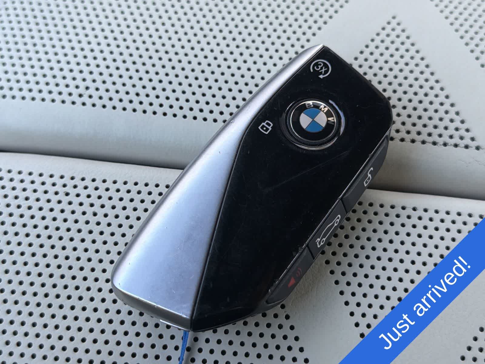 Thumbnail: 2023 BMW 7 Series - 28