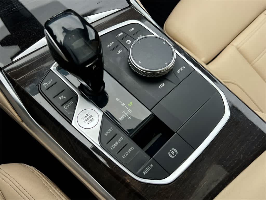 Thumbnail: 2020 BMW 3 Series - 25