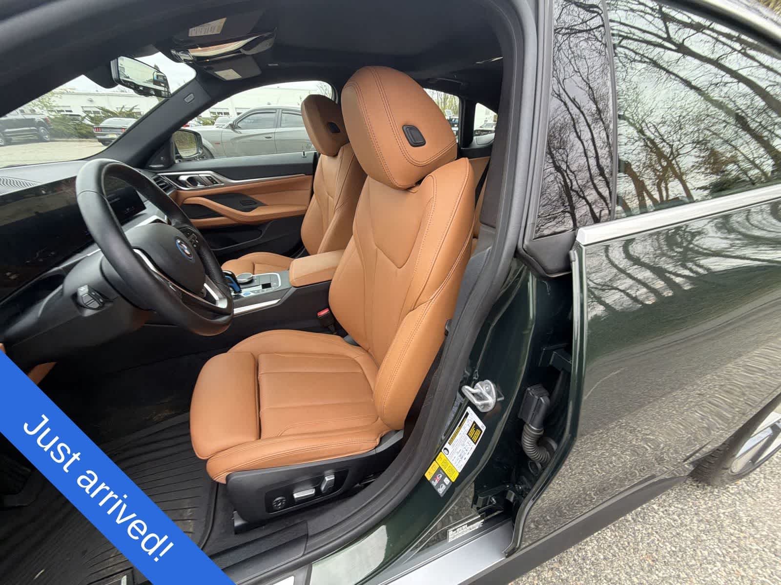 Thumbnail: 2023 BMW i4 - 19