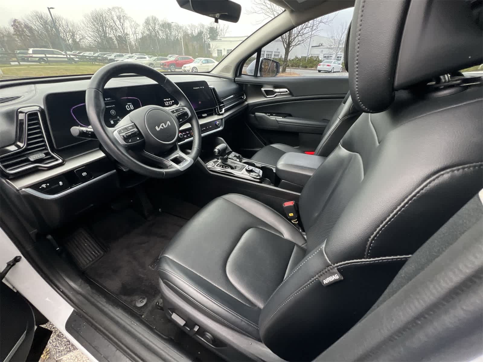 Thumbnail: 2023 Kia Sportage - 10