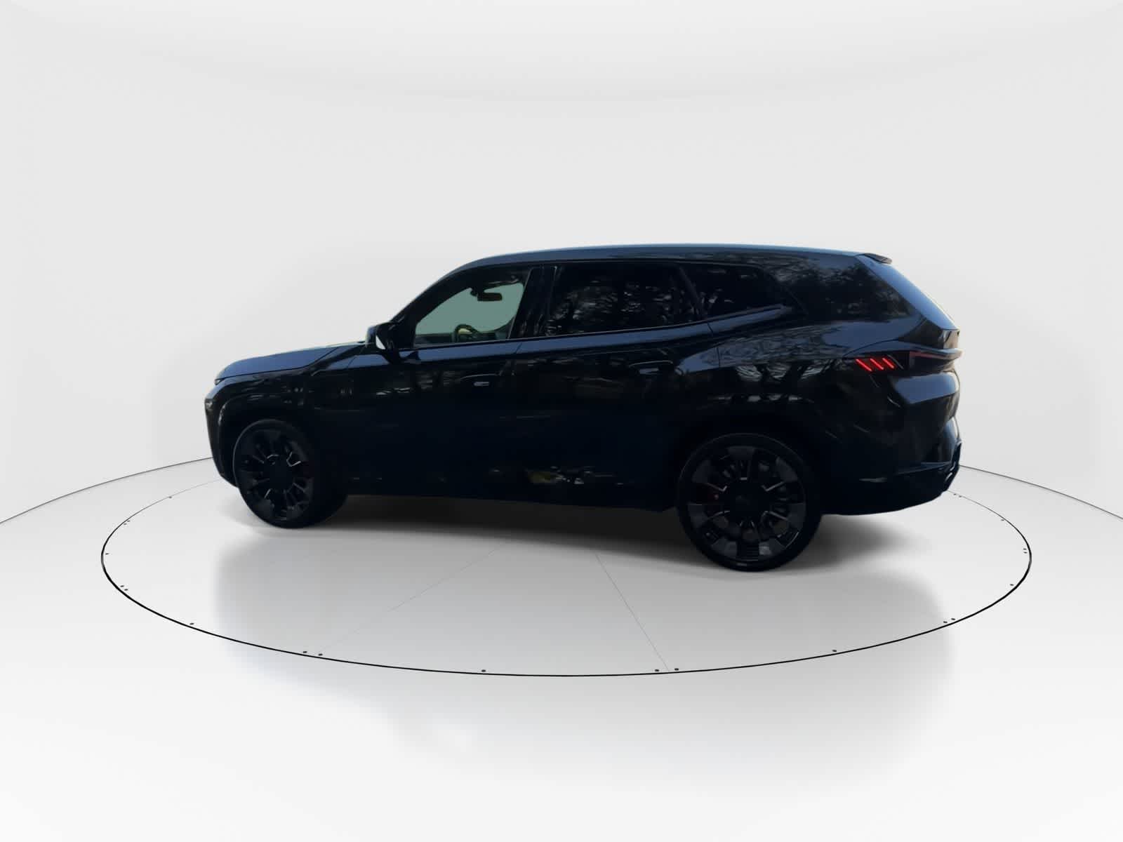 Thumbnail: 2026 BMW XM - 5