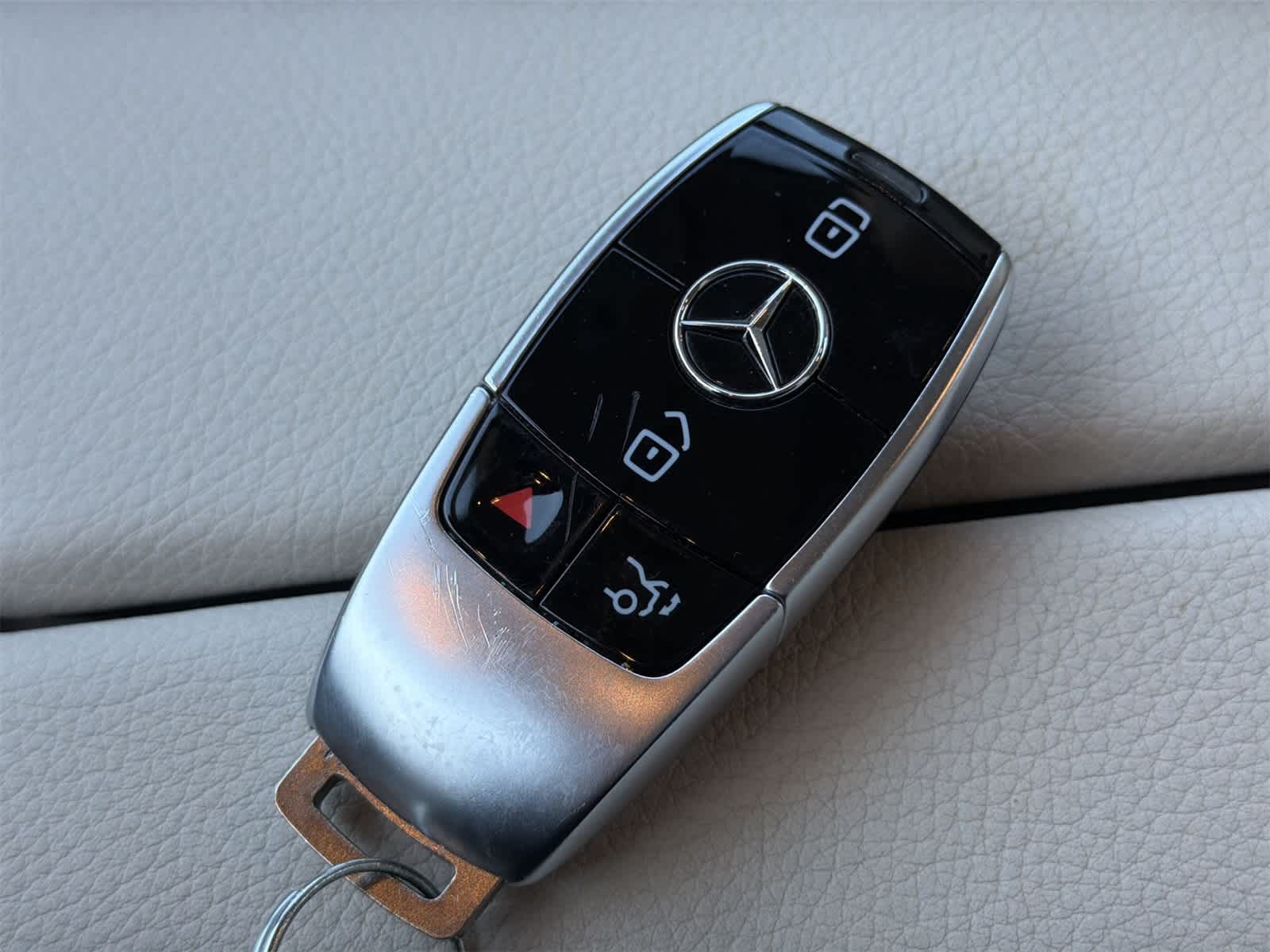 Thumbnail: 2023 Mercedes-Benz E-Class - 28