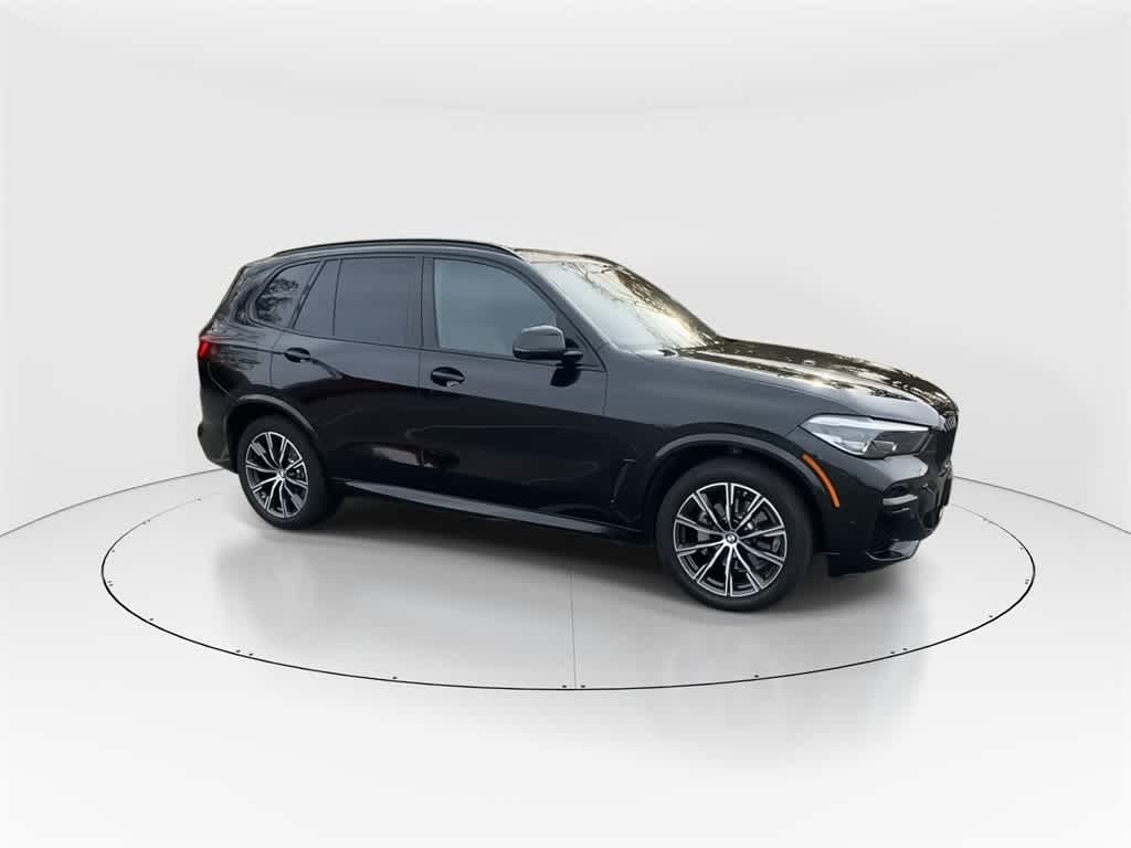 Thumbnail: 2023 BMW X5 - 3