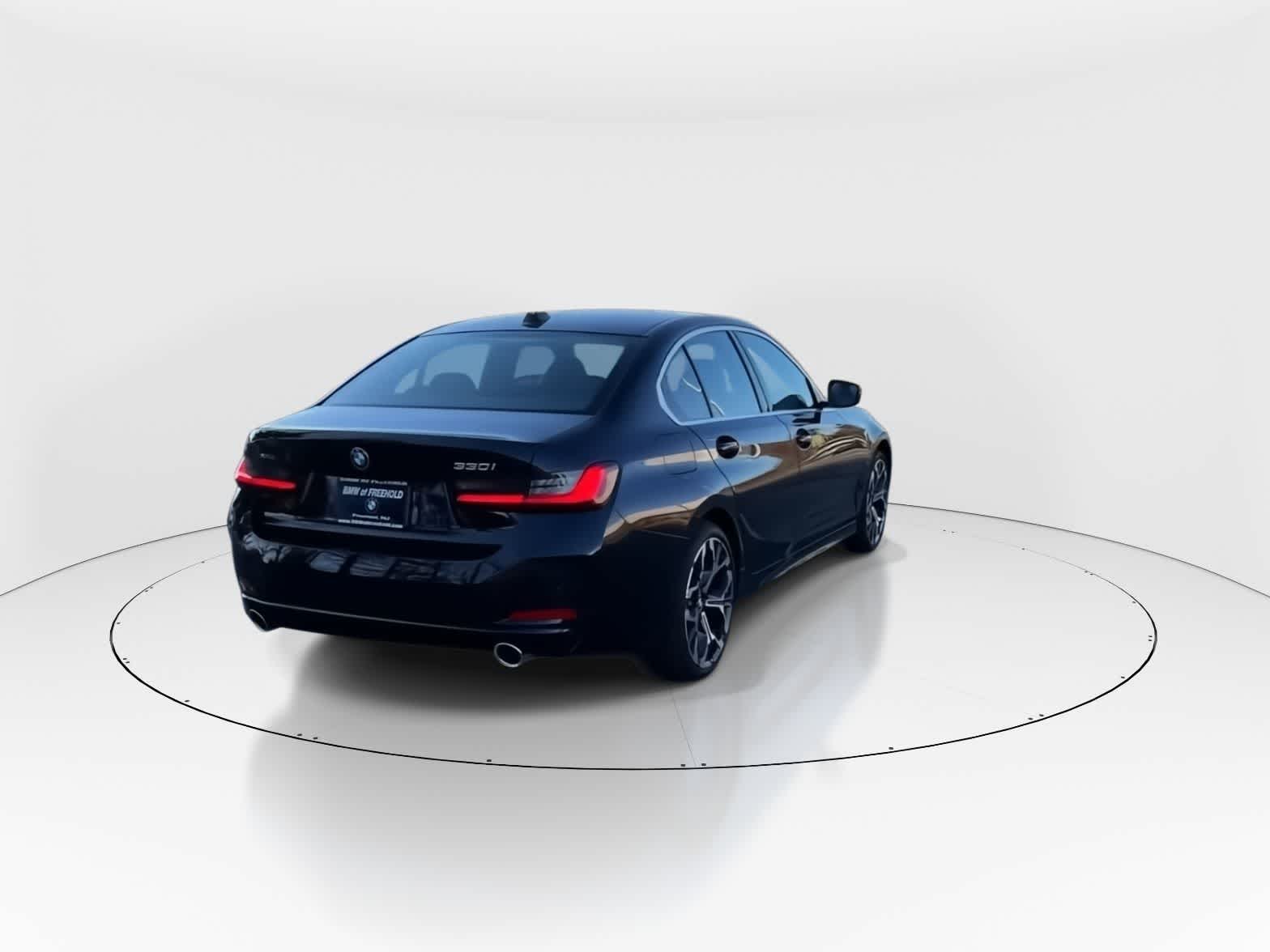 Thumbnail: 2025 BMW 3 Series - 9