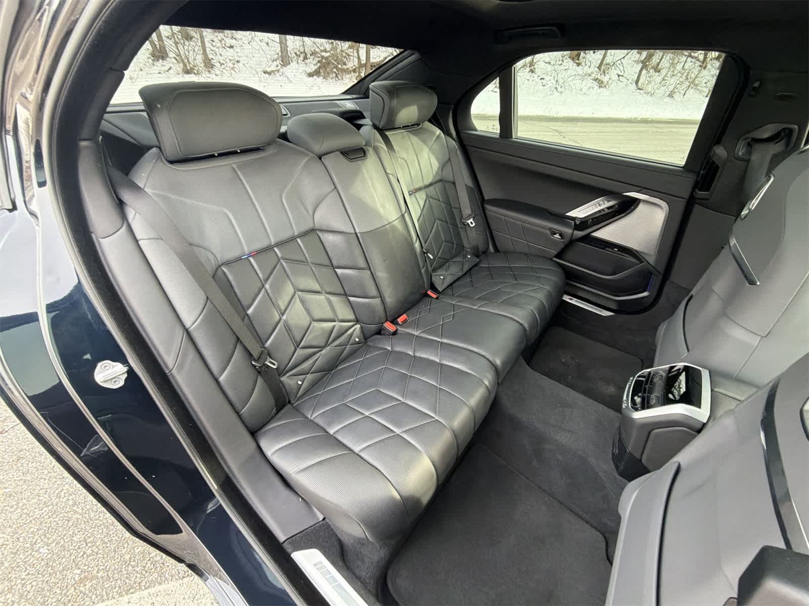 Thumbnail: 2023 BMW 7 Series - 21