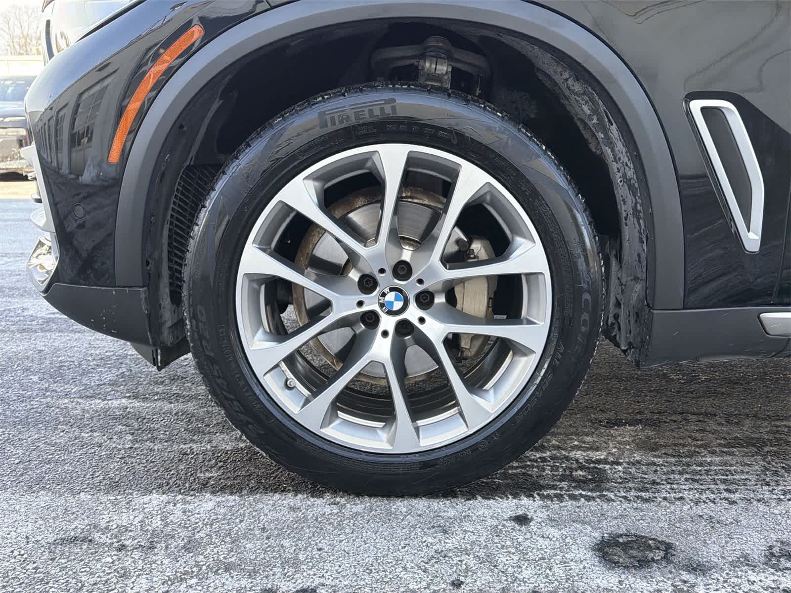 Thumbnail: 2022 BMW X5 - 16