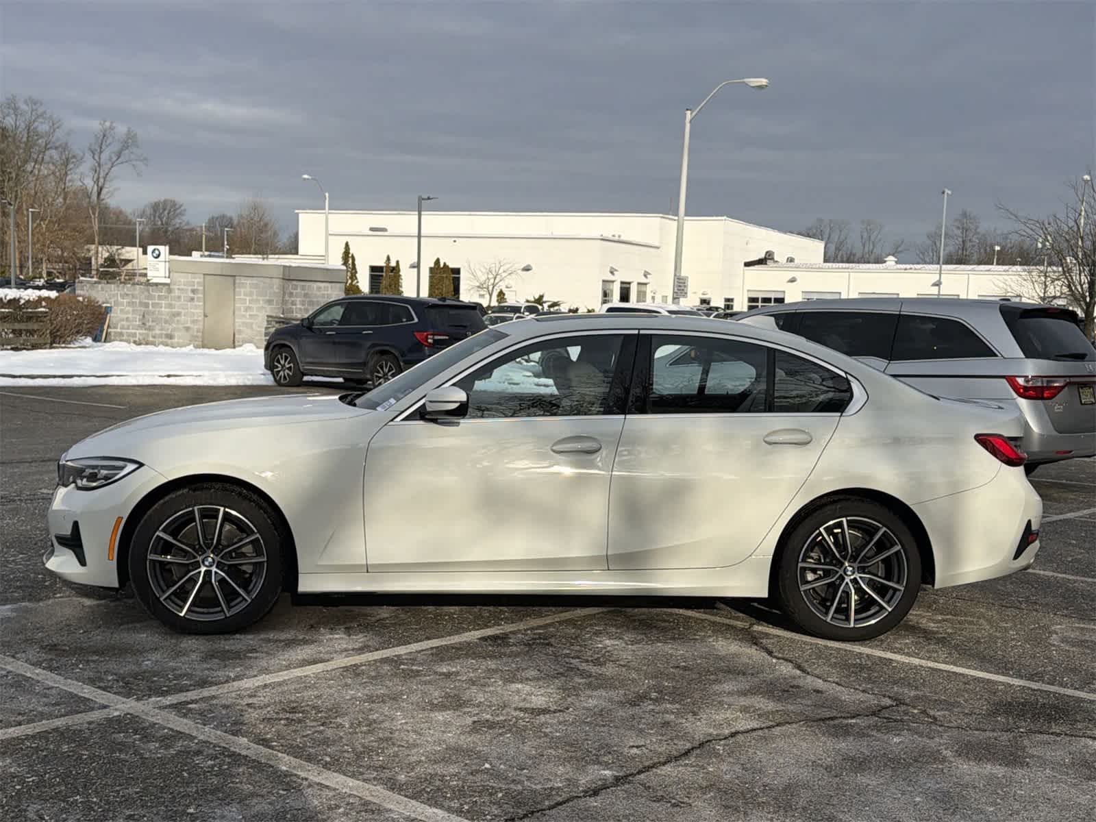 Thumbnail: 2020 BMW 3 Series - 11