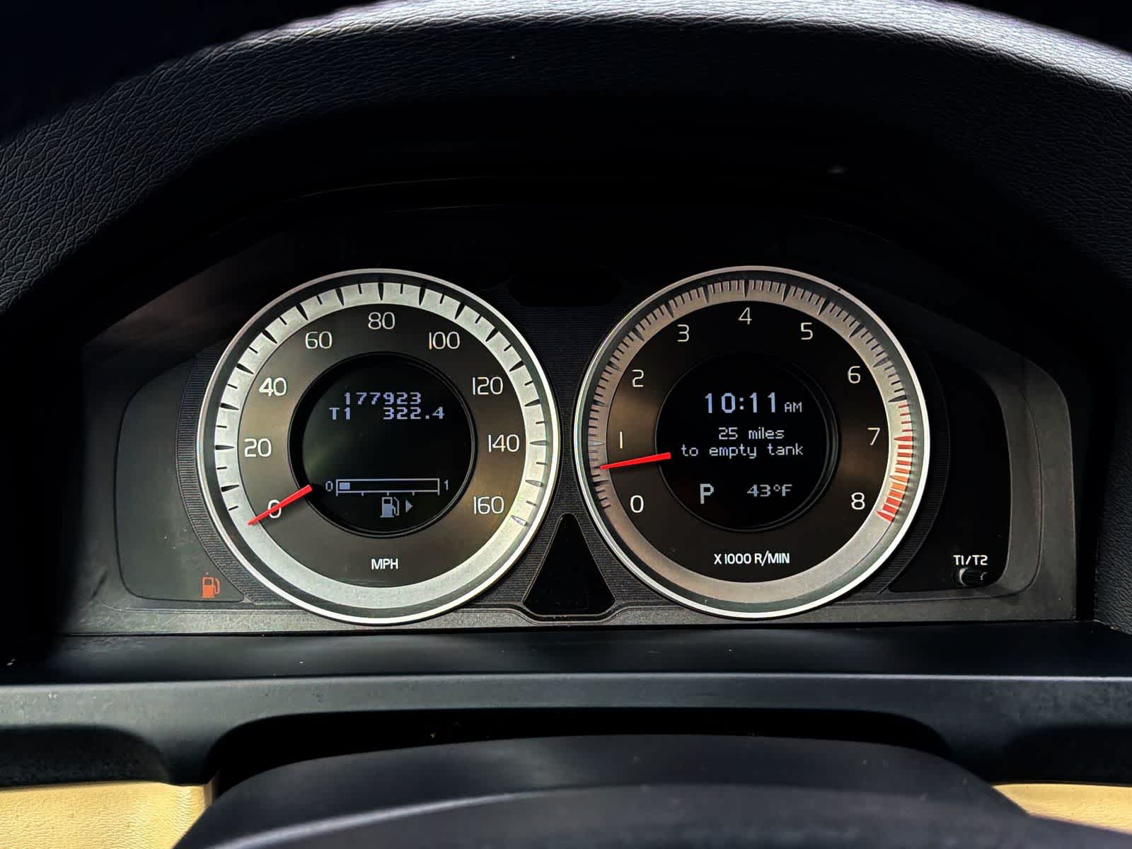 Thumbnail: 2013 Volvo S60 - 26