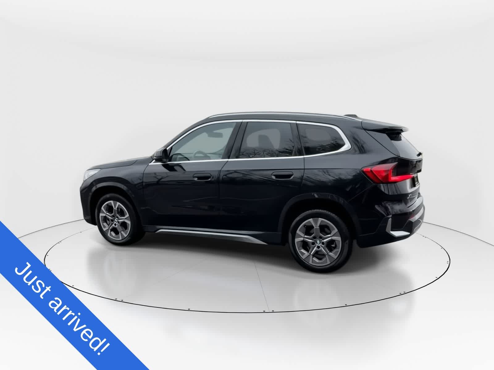 Thumbnail: 2025 BMW X1 - 9