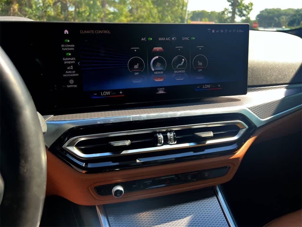 Thumbnail: 2023 BMW 3 Series - 24