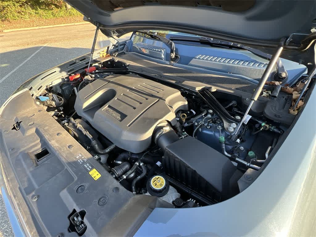 Thumbnail: 2024 Land Rover Defender - 4