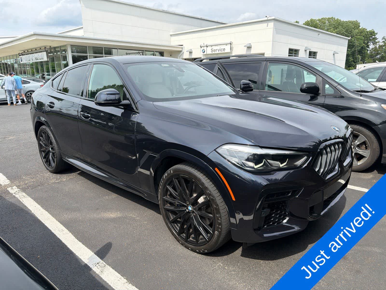 2022 BMW X6 xDrive40i's photo