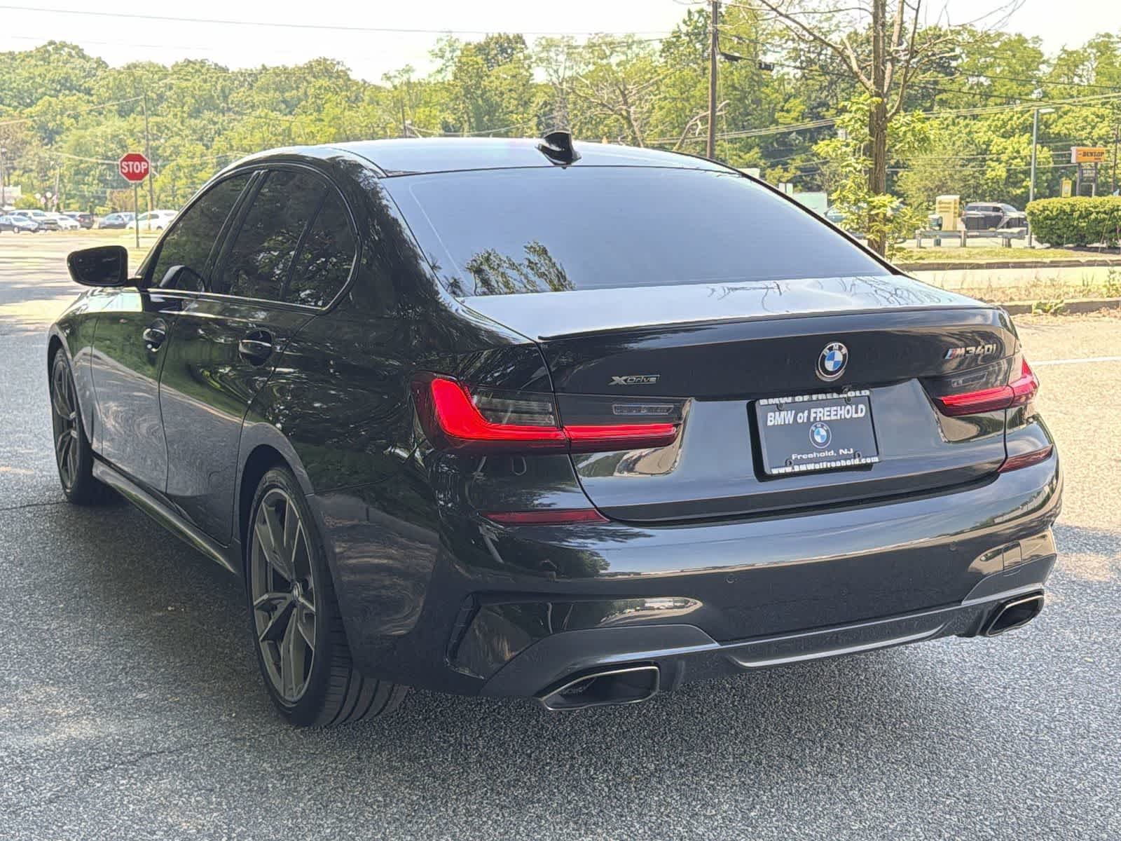 Thumbnail: 2022 BMW 3 Series - 12
