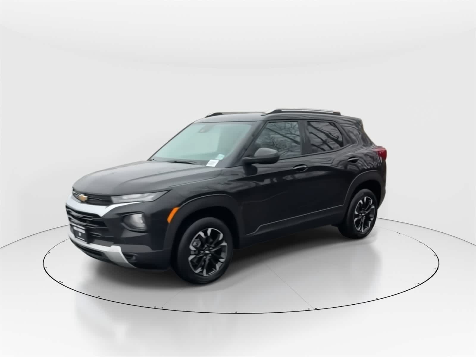 Thumbnail: 2023 Chevrolet TrailBlazer - 5