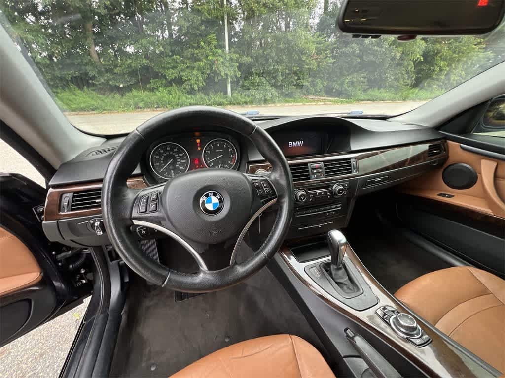 Thumbnail: 2010 BMW 3 Series - 18