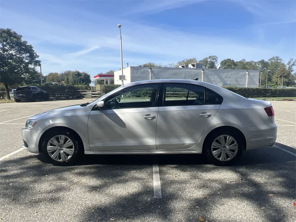 Thumbnail: 2014 Volkswagen Jetta - 11