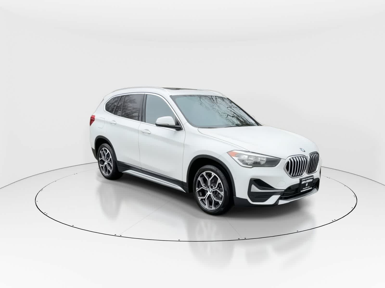 Thumbnail: 2021 BMW X1 - 9