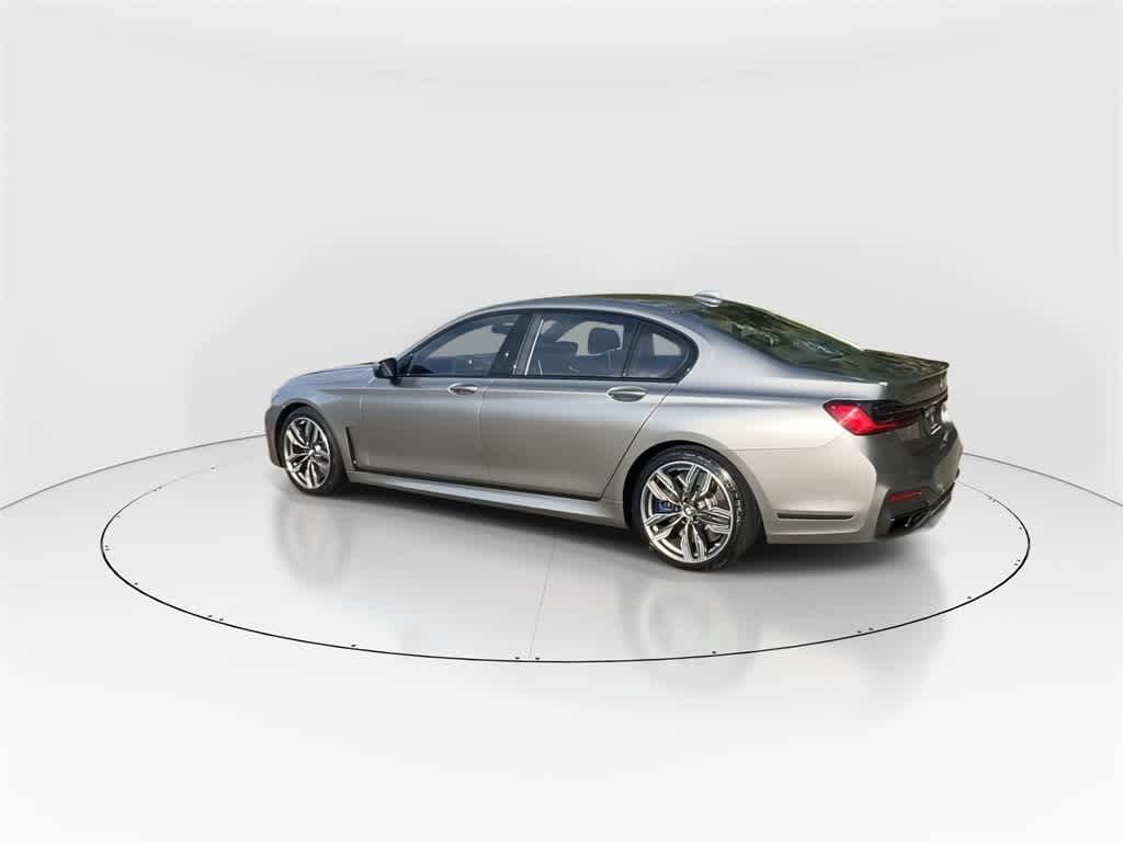 Thumbnail: 2022 BMW 7 Series - 7