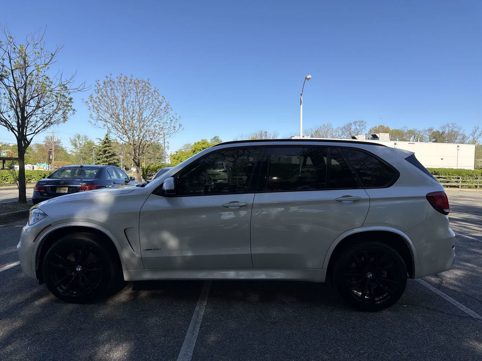 Thumbnail: 2016 BMW X5 - 10