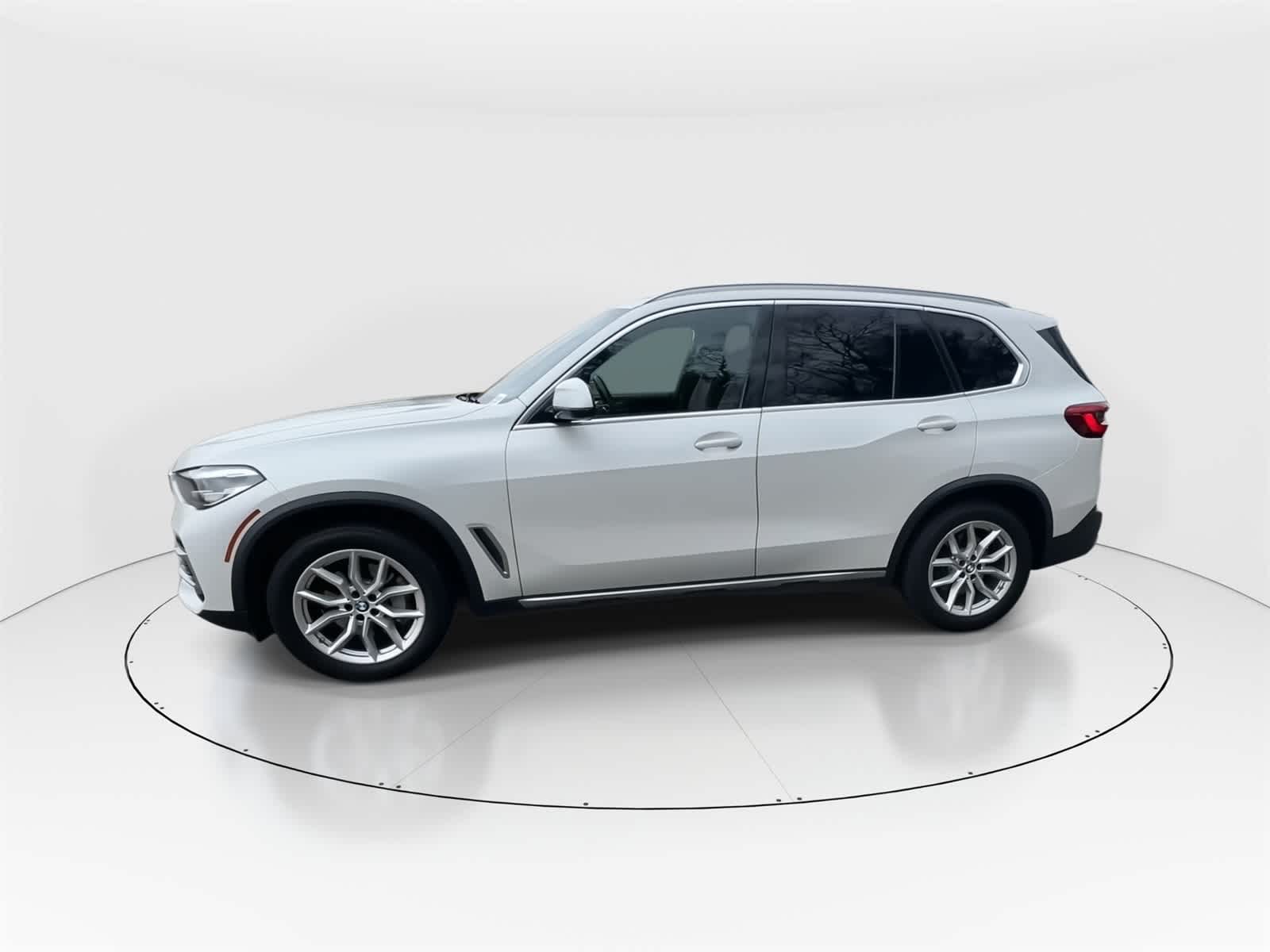 Thumbnail: 2019 BMW X5 - 6