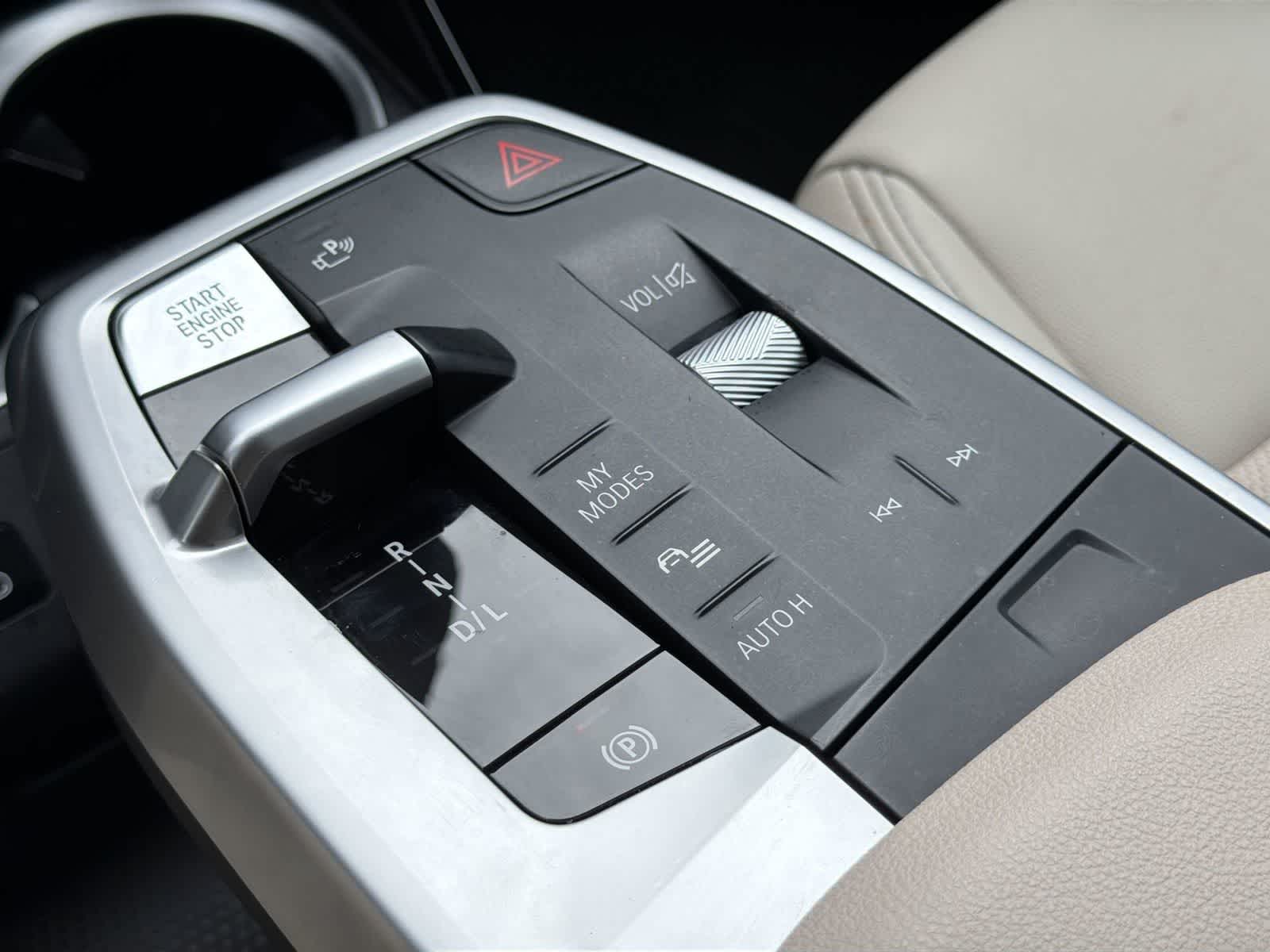 Thumbnail: 2023 BMW X1 - 25