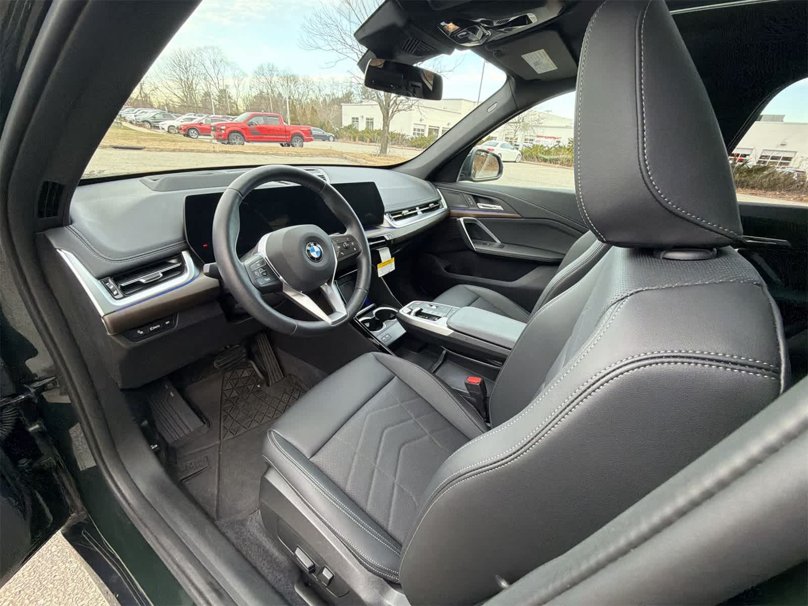 Thumbnail: 2025 BMW X1 - 10