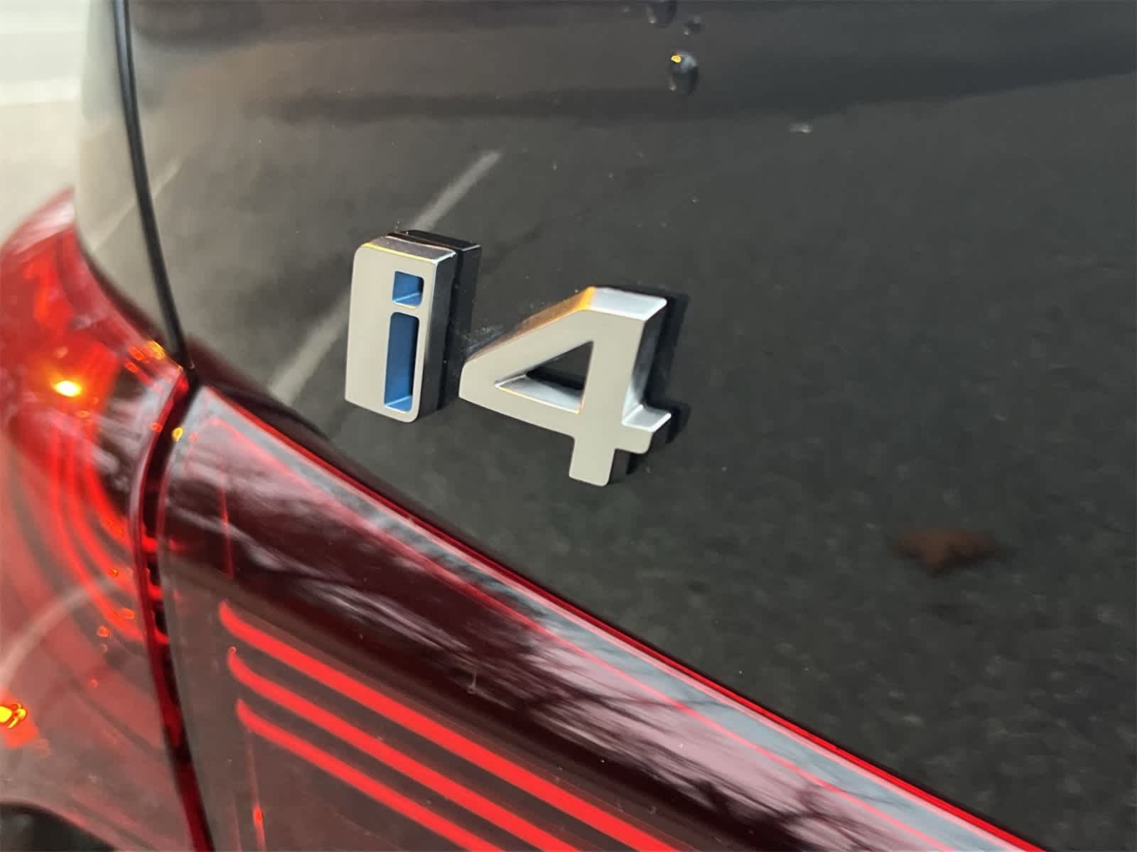 Thumbnail: 2025 BMW i4 - 15